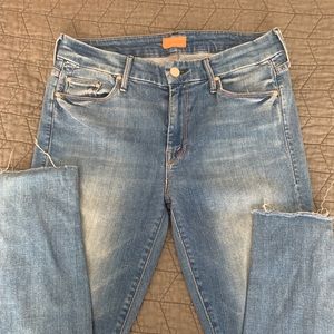 MOTHER denim Looker Ankle Fray